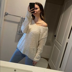 Soft vneck cream sweater